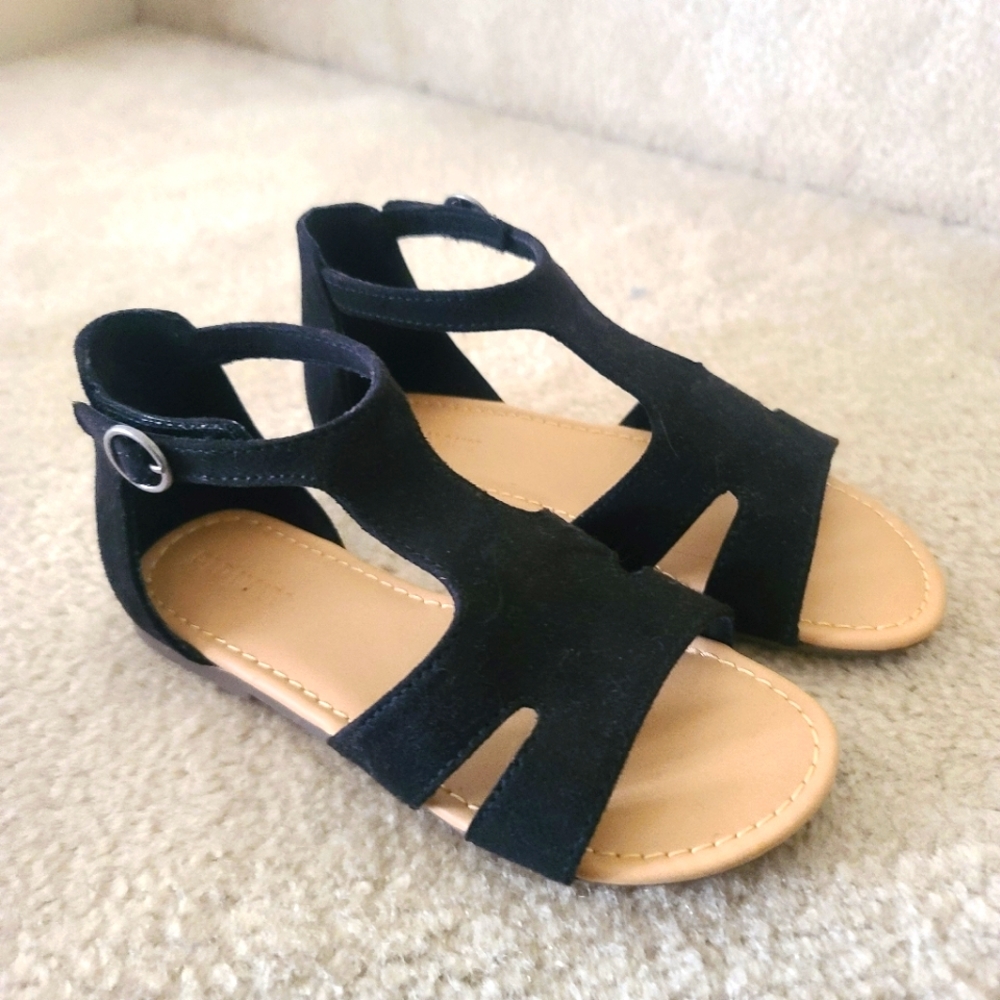 BNWOT old navy black sandals little girls